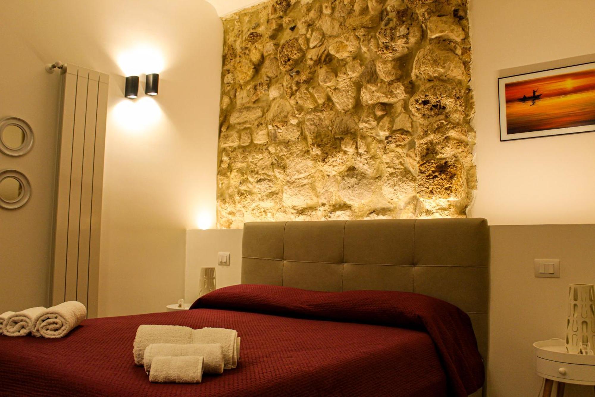 B&B Matt Ros Noto Buitenkant foto