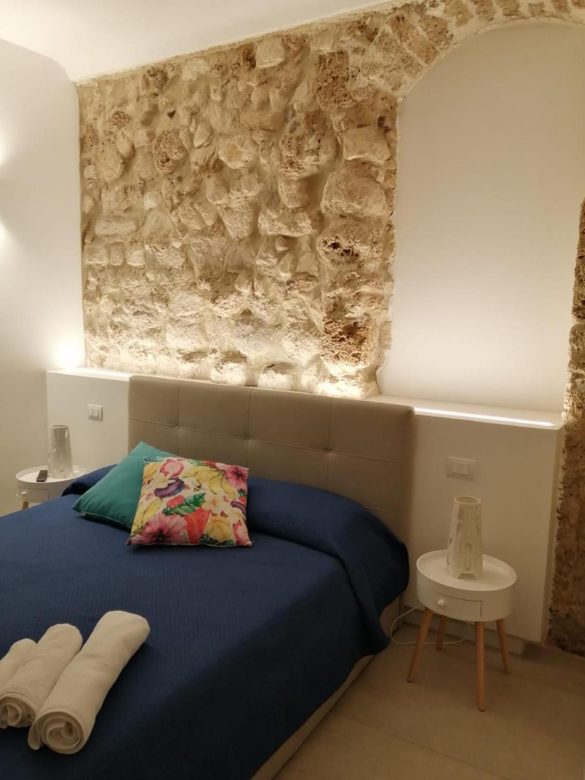 B&B Matt Ros Noto Buitenkant foto